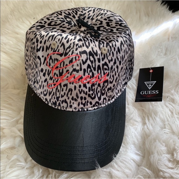 Guess Accessories - NWT Guess Baseball cap dad hat leopard print logo